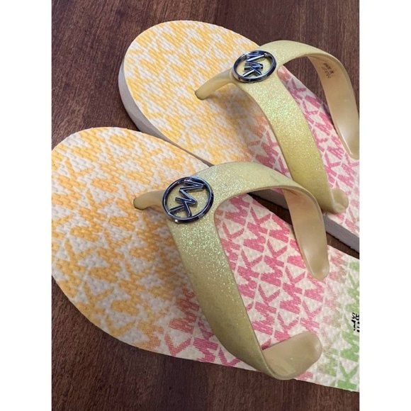 Michael Kors Girls' Endine Citrus Flip Flop Sandals - Picture 8 of 12